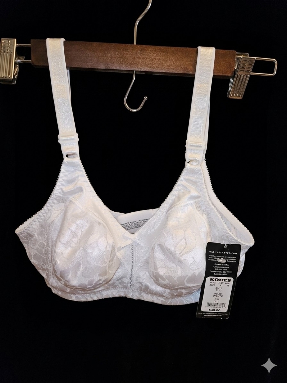 Bali White Lace Jacquard Non-Wired Full Coverage Bra